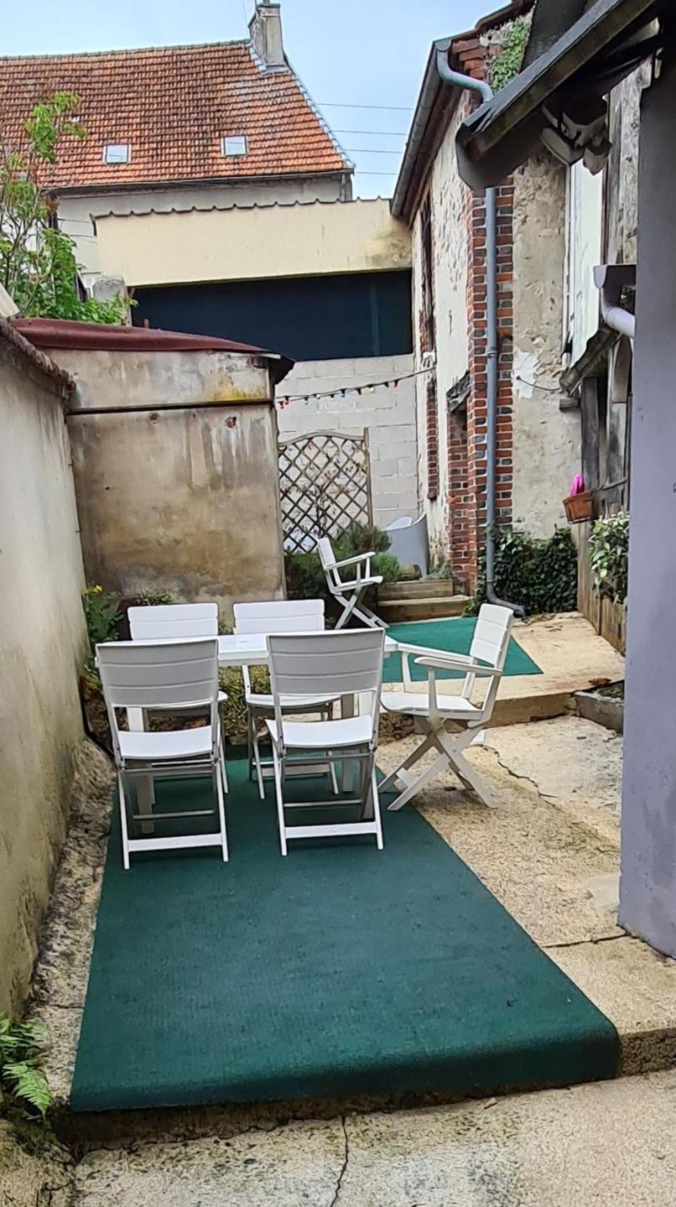 Ruisseau & Fleur... Saint-Martin-dʼAblois Exterior foto